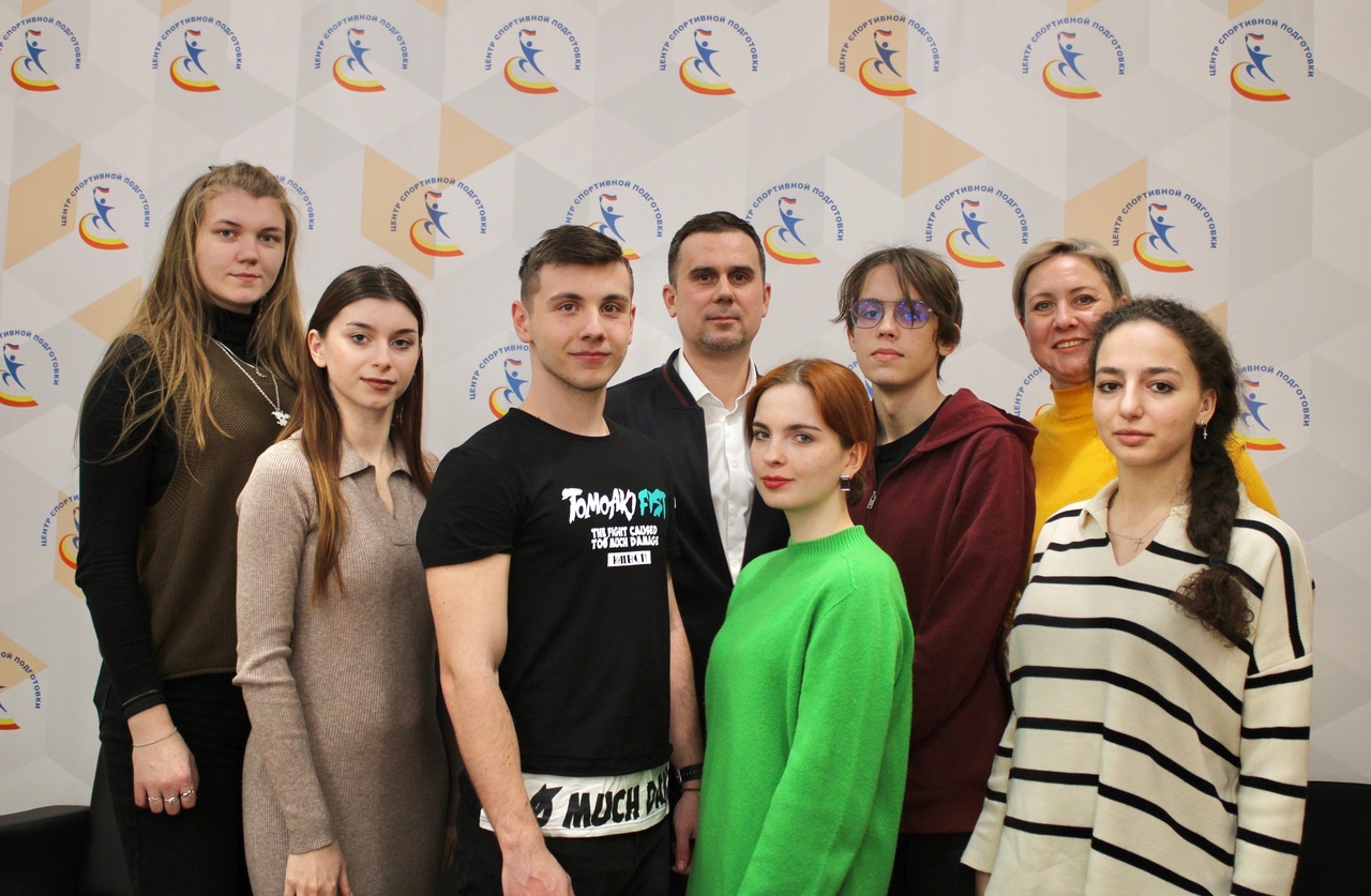 Изображение: Руководитель ГАУ РО «ЦСП» Юрий Колдин встретился со студентами-журналистами 